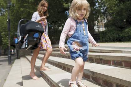 ДОЛГОЖДАННАЯ АВТОЛЮЛЬКА ОТ ROMER - BABY SAFE PLUS II